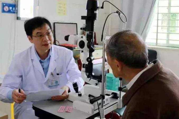 老花眼鏡怎么配更好？